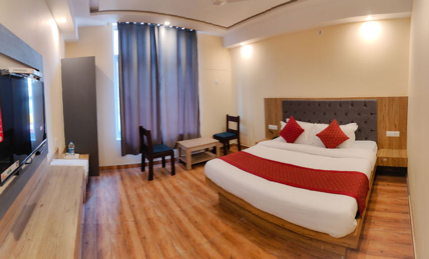 The Fragrance Hotel, Reasi