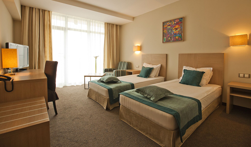Bedroom 4, Azalia Hotel Balneo & SPA, Varna