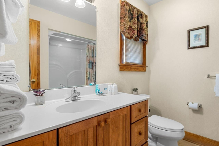 Bathroom 3, Poplar Point Condo Unit 12B - Two Bedroom Condo, Sevier