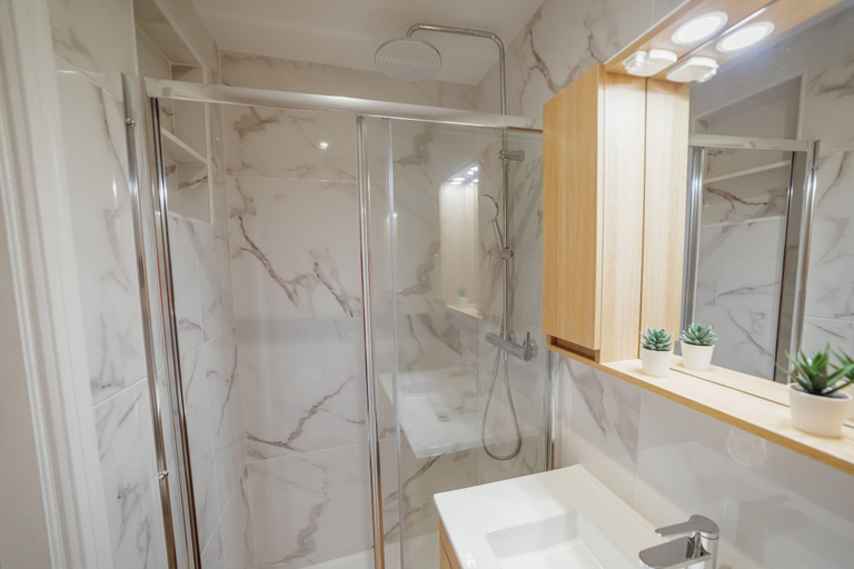 Bathroom 3, Lapa Stylish Apartment A by Vacationy, Porto