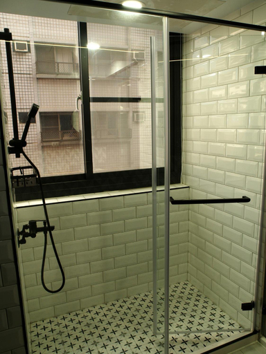 Bathroom 3, 18th prussianblueinn, Kaohsiung