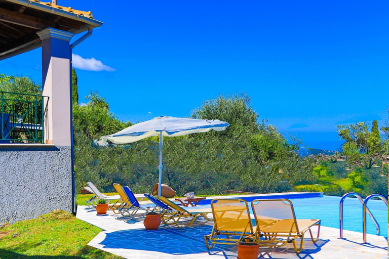 Room 4, Villa Chrisdina in Nymfes, Ionian Islands