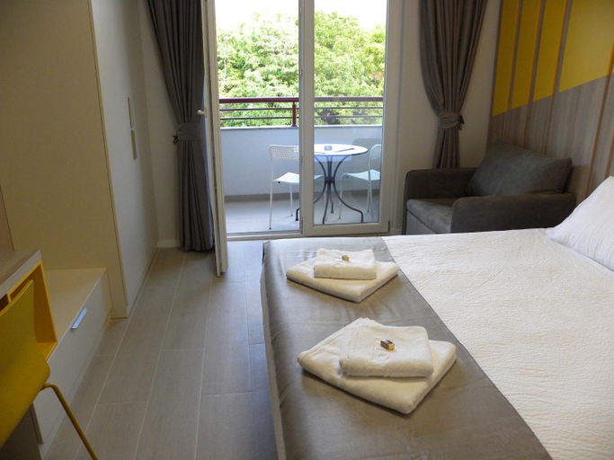 Others 2, Apartments Kanevce City Center