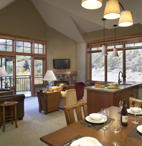 Food & Drinks, Capitol Peak- CoralTree Residence Collection, Pitkin