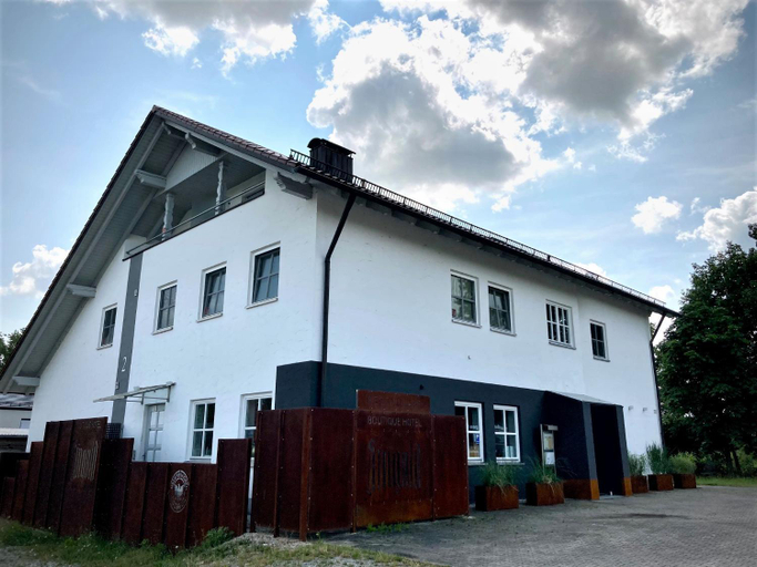 Exterior & Views 1, Das SinGold Hotel mit Highspeed WLAN und digitalem Schluessel, Augsburg
