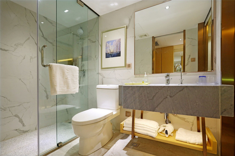 Bathroom 3, Yantai Asia Hotel, Yantai