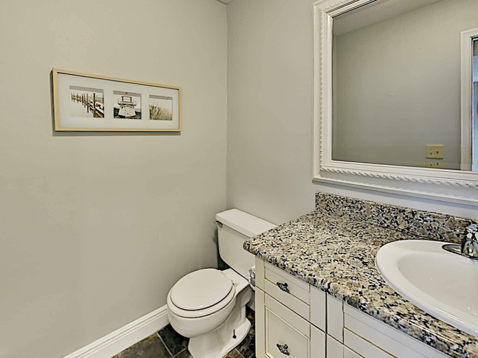 Bathroom 3, Regency Cabanas by Southern Vacation Rentals, Escambia