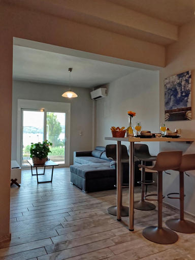 Others 5, Seaview-Apartments, Attica