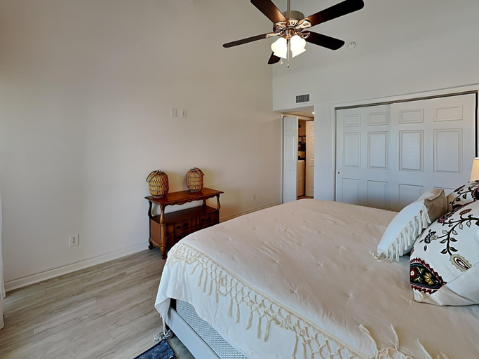 Bedroom 3, Canal Royale, Aransas