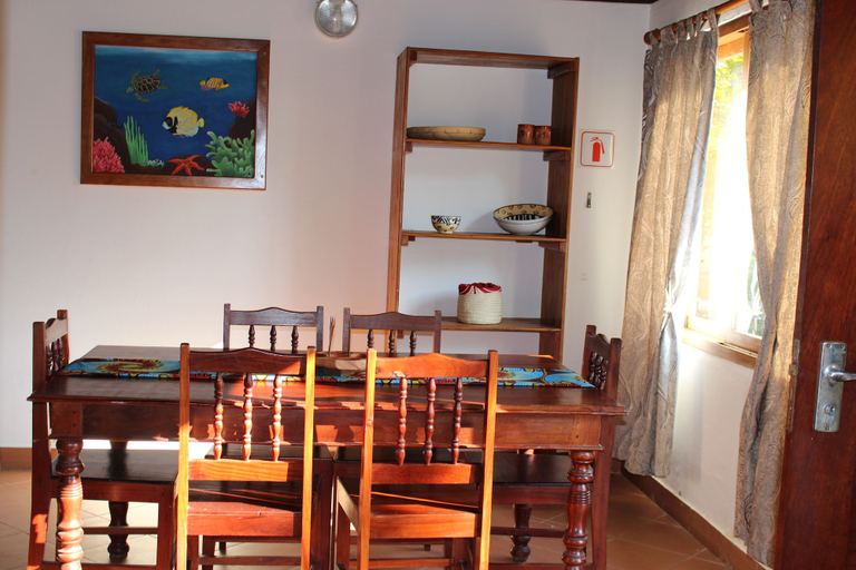 Food & Drinks 5, Morrumbene Beach Resort, Morrumbene