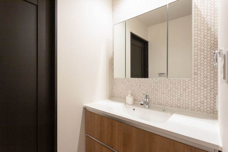 Bathroom 3, Hakone Ashinoko Lakeside Resort, Hakone