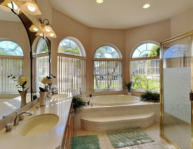 Bathroom 4, Pelican Landing, Flagler