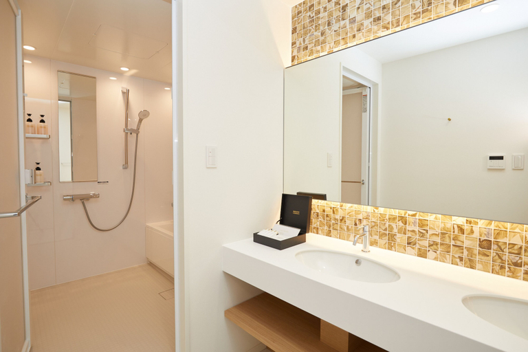 Bathroom 4, LAZOR SEA RESORT, Yomitan