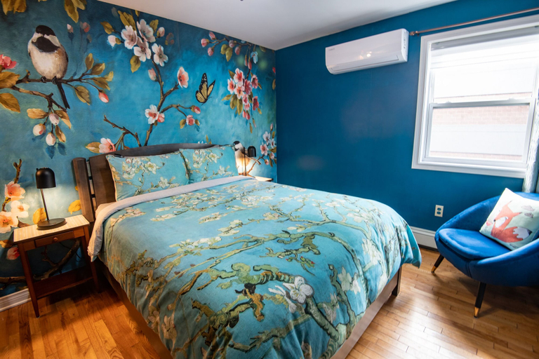 Bedroom 2, Prince Street Suites, Queens