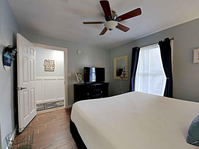 Bedroom 2, Grand Caribbean West by Southern Vacation Rentals, Escambia