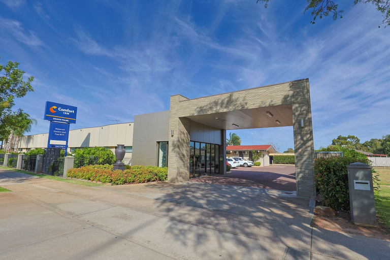 Exterior & Views 2, Comfort Inn Deakin Palms, Mildura - Pt A