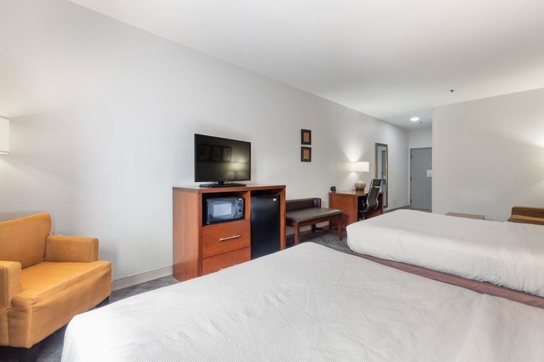 Bedroom 4, Comfort Suites Lombard - Addison, Dupage
