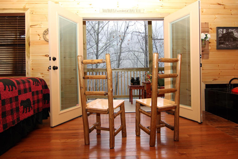 Others 5, Mountain Hideaway, Sevier