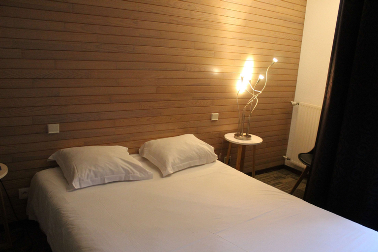 Bedroom 13