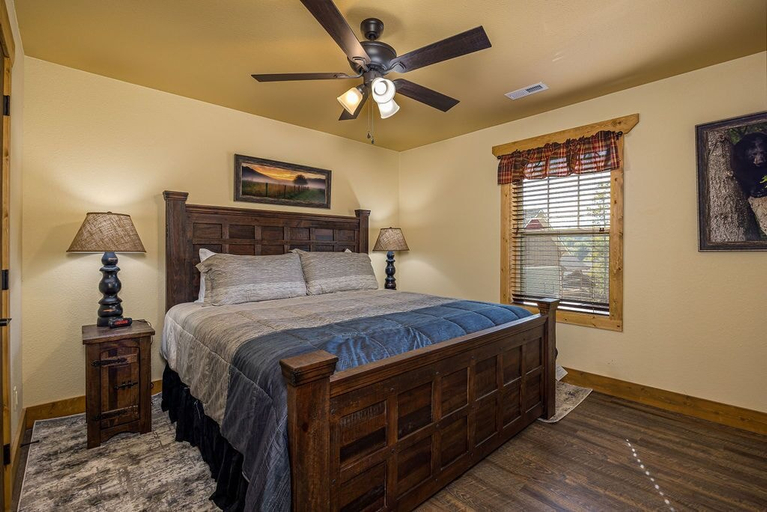 Bedroom 3, Pirates Peak, Sevier