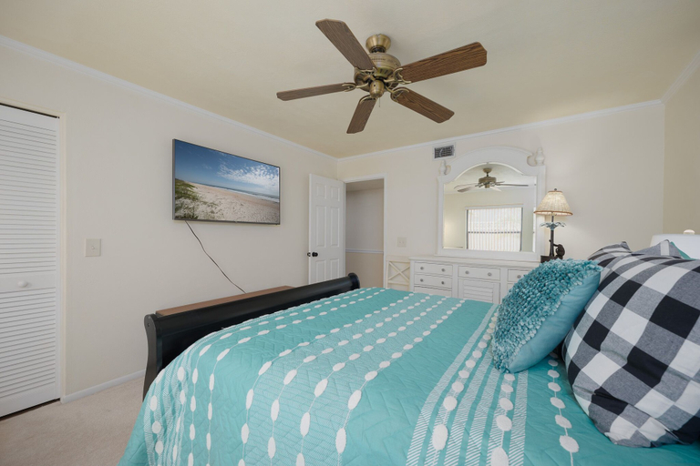Bedroom 3, Intercoastal Dreams 101, Volusia
