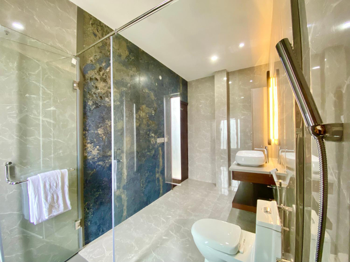 Bathroom 4, Vastu Homestay, Dehradun