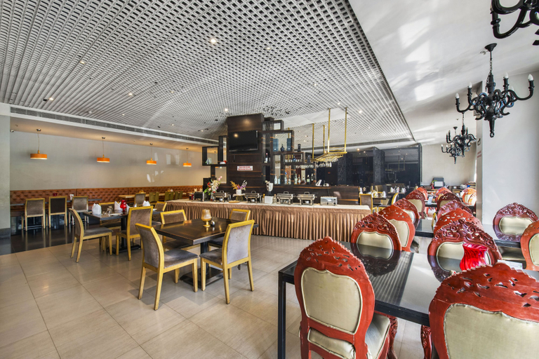 Food & Drinks 5, Hotel Satkar Grande, Thane