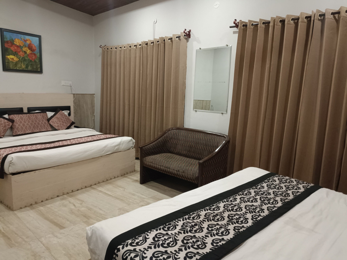 Bedroom 2, Hotel Heritage Homes, Amritsar