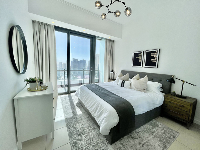 Room 3, Stunning 3B Spacious Marina View With Balcony, Dubai