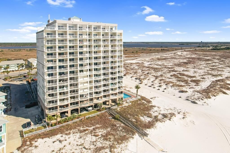 Exterior & Views 2, 2br/2ba Sleeps 8, Beachfront w/ Pool, Baldwin