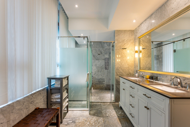 Bathroom 4, Holiday Inn Express ZHUHAI GUISHAN ISLAND, Zhuhai