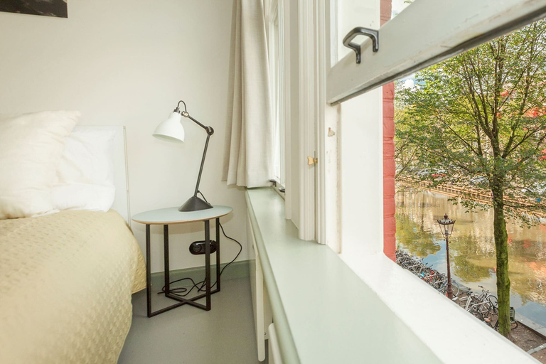 Bedroom 2, Red Ox - Super Central Canal View Rooms, Amsterdam