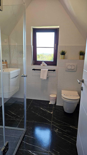 Bathroom 3, Plitvice Falls Cottage, Plitvička Jezera