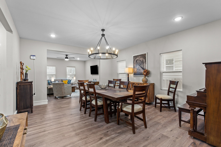 Others 5, Uptown Elegant Escape | JZ Vacation Rentals, Saint Louis