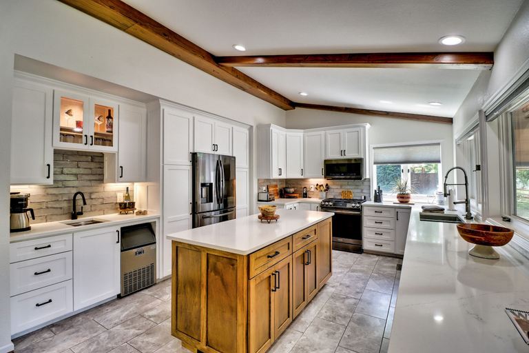 Others 5, Cotter Home w/ Direct Access to White River!, Baxter