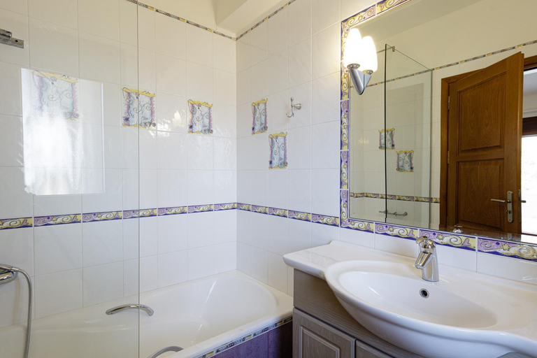 Bathroom 4, Palm Hill Villa, Crete