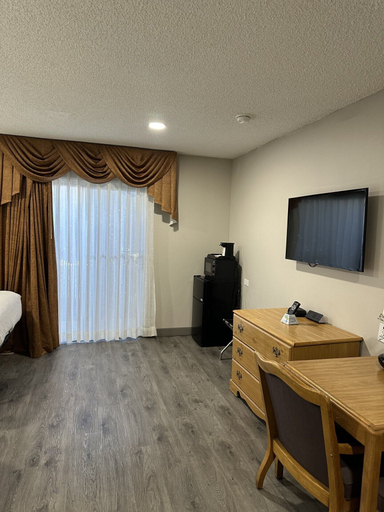 Others 4, Days Inn by Wyndham Medford, Jackson