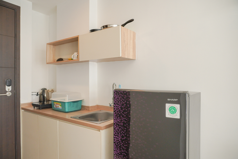 Others 4, Modern and Nice Studio Citra Living Apartment By Travelio, Jakarta Barat