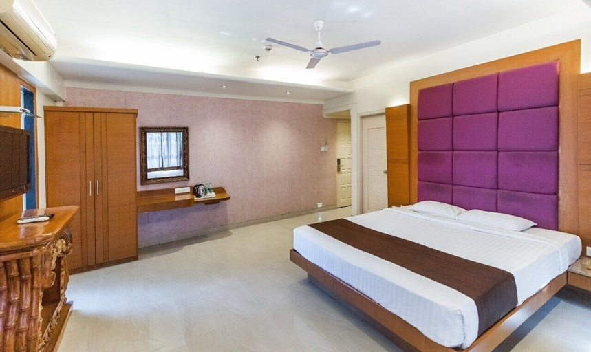 Bedroom 5, Hotel Seven Heaven - Lawrence road, Delhi