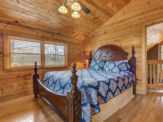 Bedroom 4, Splashing Sunrise, Sevier
