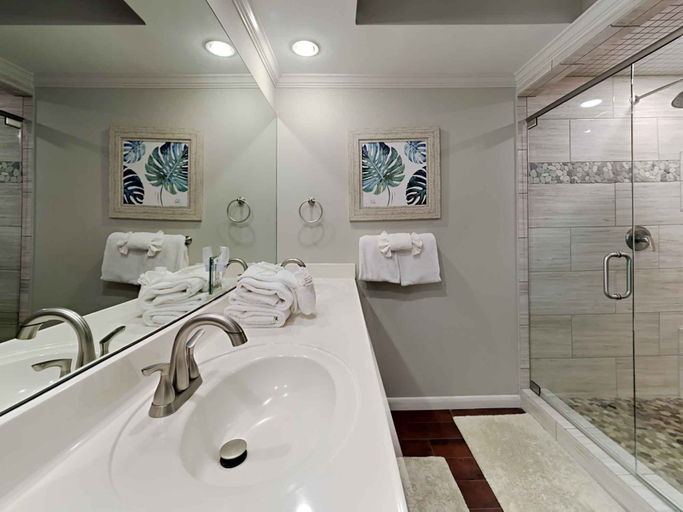Bathroom 4, Romar House #702B by Southern Vacation Rentals, Baldwin