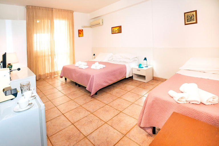 Bedroom 3, Hotel Fernanda, Messina