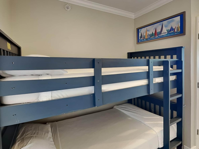 Bedroom 2, Emerald Beach Resort II by Resort Collection, Bay