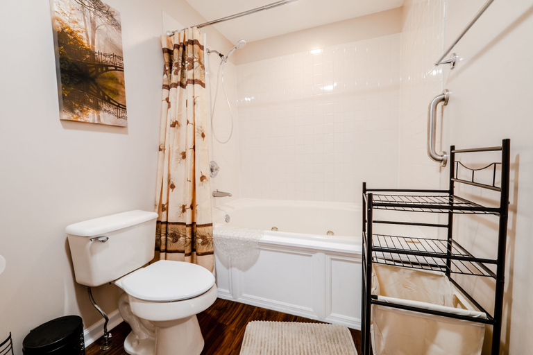 Bathroom 3, Creekside Cottage, Sevier