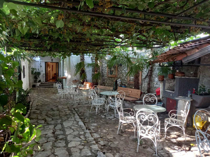 Others 3, HeArt of Old Town Guesthouse