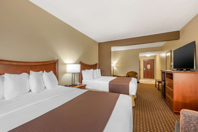 Bedroom 3, Best Western Plus Grand Island Inn & Suites, Hall