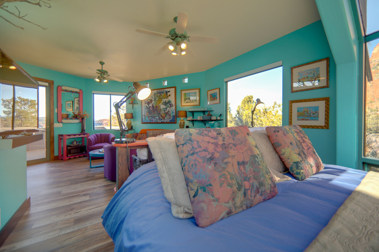 Bedroom, Amazing Views & On-site Hiking: Sedona Studio, Coconino