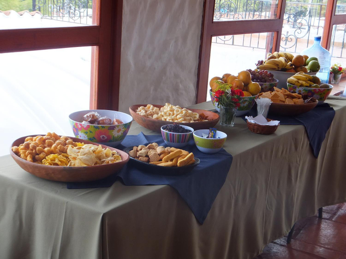 Food & Drinks 5, San Agustin Internacional Hotel, Isnos