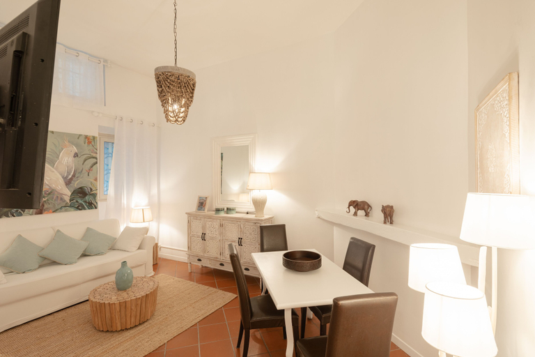 Living area 2, Campo Viola 10 people, Rome