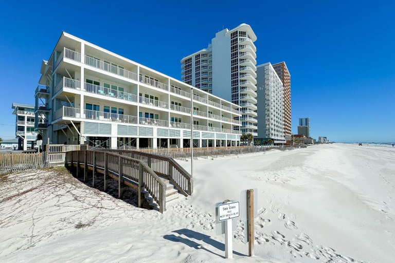 Exterior & Views 2, Charming 2bd/1.5ba Beachfront Condo w/ Pool View, Baldwin